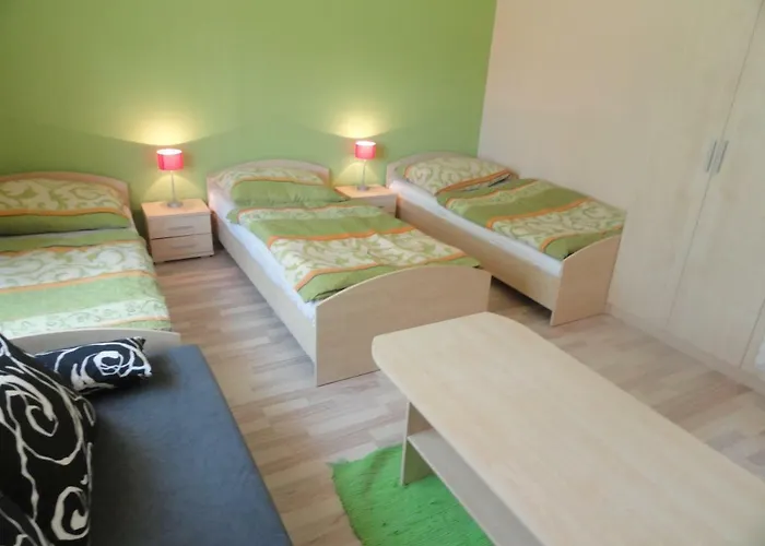 בית נופש Dora Haz שיופוק